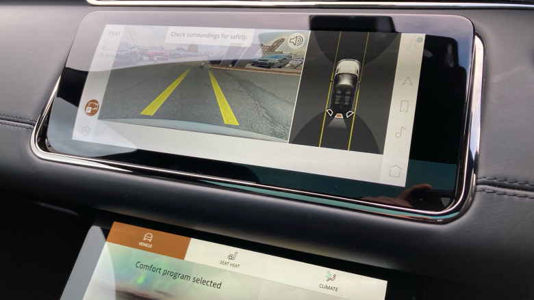 Land Rover Range Rover Evoque 2.0 D200 R-Dynamic HSE 5dr Auto Diesel Hatchback